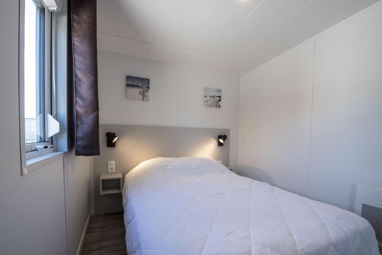 Chalet Pour 6 Dans Un Domaine Avec Piscine 布雷蒂诺斯梅尔 外观 照片