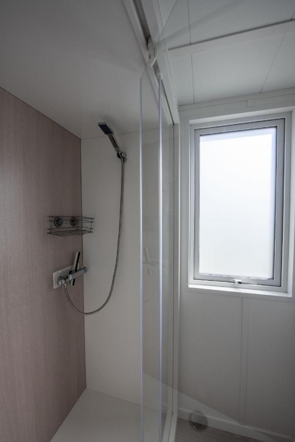 Chalet Pour 6 Dans Un Domaine Avec Piscine 布雷蒂诺斯梅尔 外观 照片