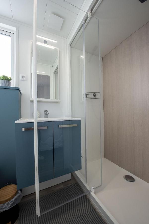 Chalet Pour 6 Dans Un Domaine Avec Piscine 布雷蒂诺斯梅尔 外观 照片